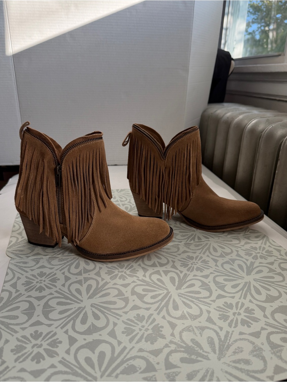Dingo Tan Cognac Brown Suede Leather Fringe Heeled Ankle Boots Western Sz 8